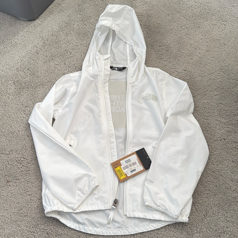 NWT Northface Windwall kids hooded, white windbreaker jacket size 7/8